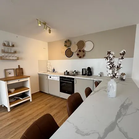 Home&living - Casa Garden דירה